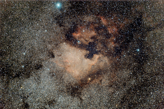 NGC 7000 - 19/07/2022 (25 photos, 200mm, pause 20 secondes, 3200 iso)